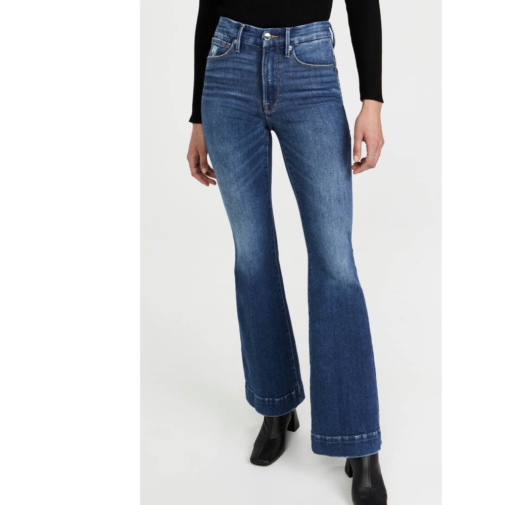 Good American Good Flare Jeans